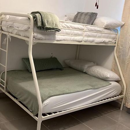Habitacion Con Bano Compartido Маями Екстериор снимка