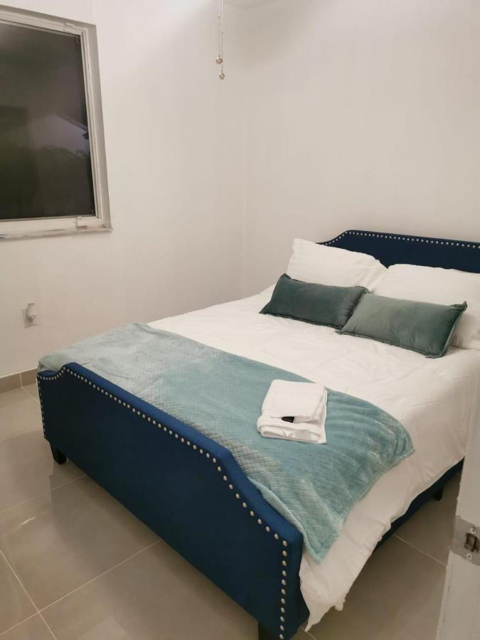 Habitacion Con Bano Compartido Маями Екстериор снимка